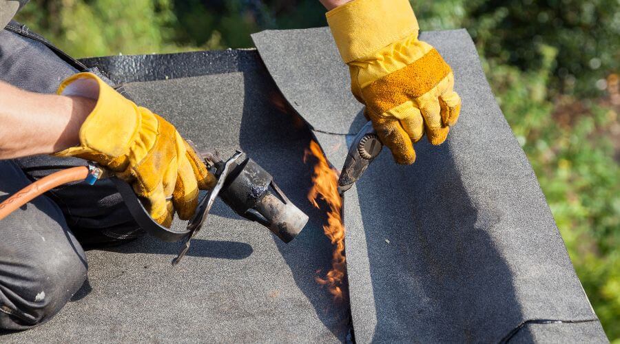 Expert new roof installation services in Fonda, IA